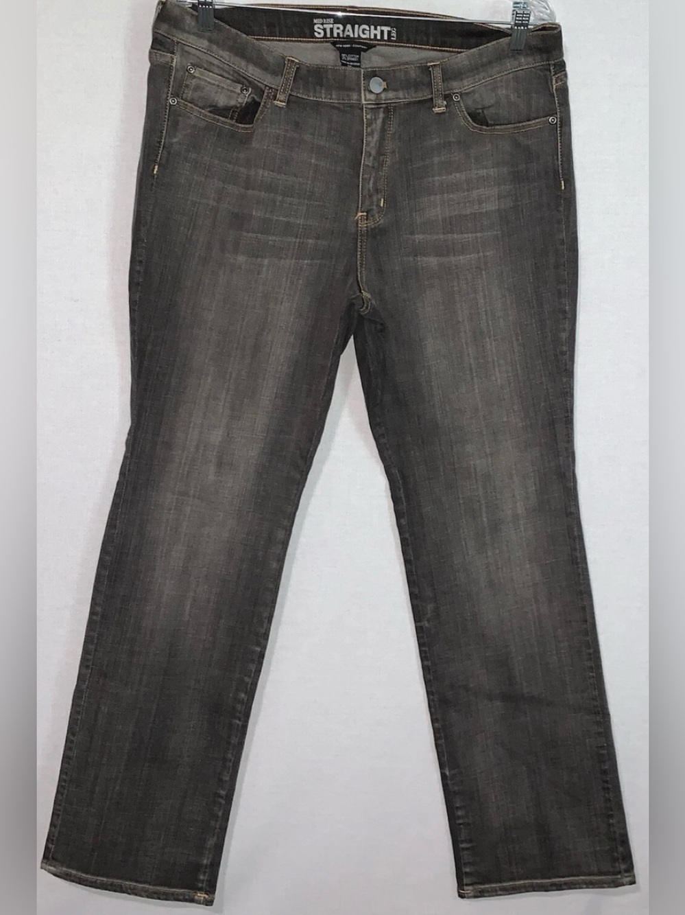 New York & Co Mid Rise Women's Size 14 Straight Leg Black Jeans